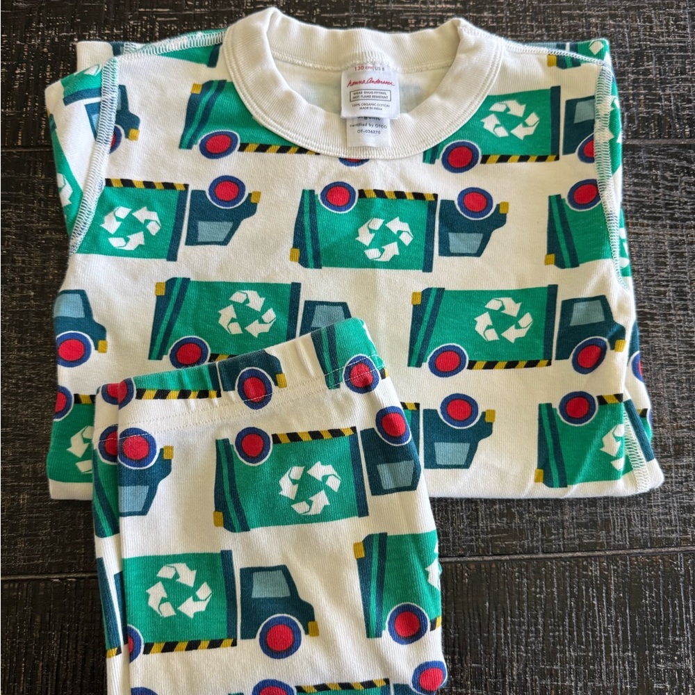 EUC Hanna Andersson Recycling Truck Pajama Set 8